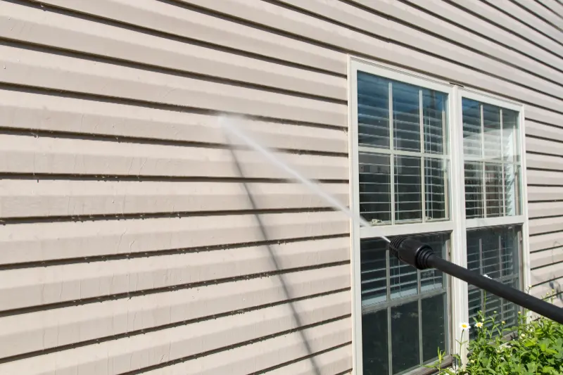 Pressure washing home